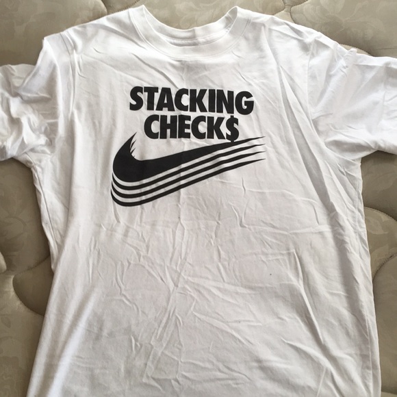 nike stacking checks shirt